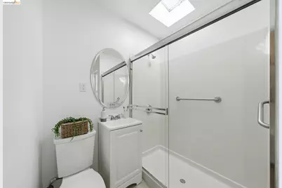 1232 Talbot Ave, Berkeley, CA 94706 - Photo 15