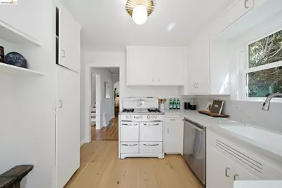 1232 Talbot Ave, Berkeley, CA 94706 - Photo 25