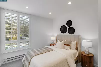340 Vallejo Dr #83, Millbrae, CA 94030 - Photo 23