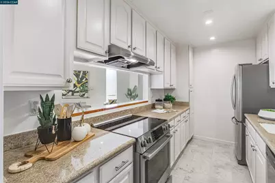 340 Vallejo Dr #83, Millbrae, CA 94030 - Photo 9