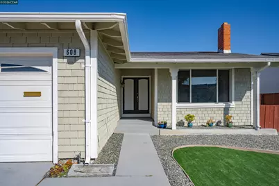 608 49th St, Richmond, CA 94804 - Photo 9