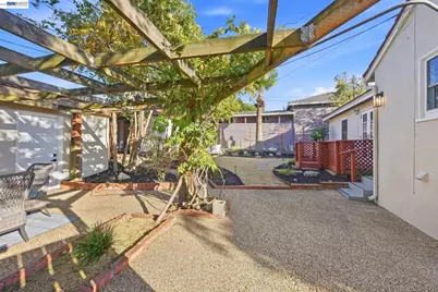 1384 Graff Avenue, San Leandro, CA 94577 - Photo 35