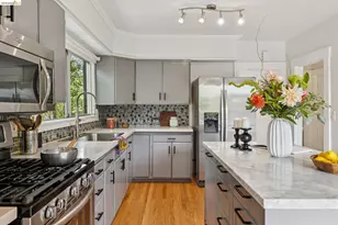981 60th St, Oakland, CA 94608 - Photo 17