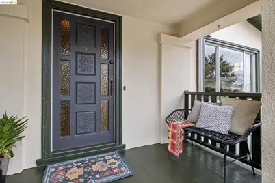 981 60th St, Oakland, CA 94608 - Photo 3
