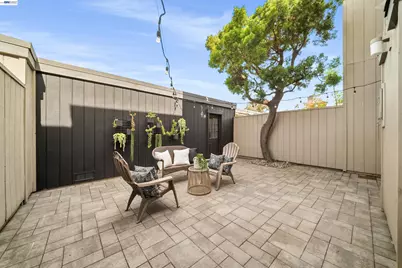 3452 Capella Lane, Alameda, CA 94502 - Photo 39
