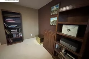 1319 Murchison Dr, Millbrae, CA 94030 - Photo 15