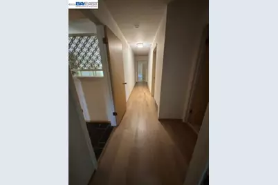 1319 Murchison Dr, Millbrae, CA 94030 - Photo 11