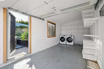 2921 55th Ave, Oakland, CA 94605 - Photo 37