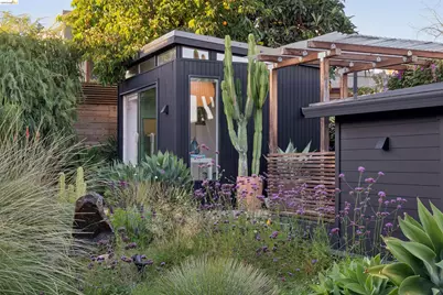 2921 55th Ave, Oakland, CA 94605 - Photo 3