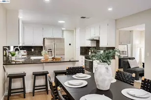 21297 Justco Ln, Castro Valley, CA 94552 - Photo 13