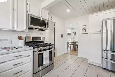 1240 Dutton Ave, San Leandro, CA 94577 - Photo 17