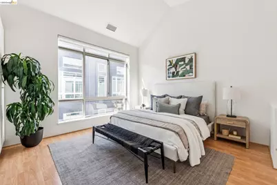 1255 Pine St, Oakland, CA 94607 - Photo 25