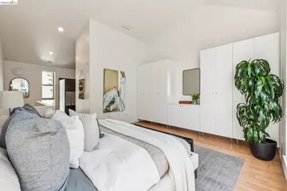 1255 Pine St, Oakland, CA 94607 - Photo 29