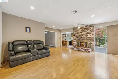 15742 Paseo Largavista, San Lorenzo, CA 94580 - Photo 19