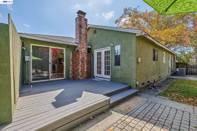15742 Paseo Largavista, San Lorenzo, CA 94580 - Photo 41