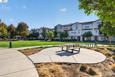1270 Gusty Loop #3, Livermore, CA 94550 - Photo 41