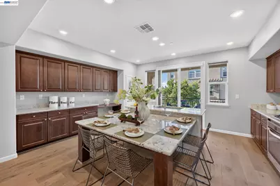1270 Gusty Loop #3, Livermore, CA 94550 - Photo 5