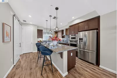 3987 Dobbins Loop, Dublin, CA 94568 - Photo 5