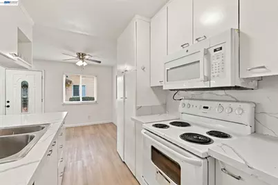 2201 Partridge Way #2, Union City, CA 94587 - Photo 11