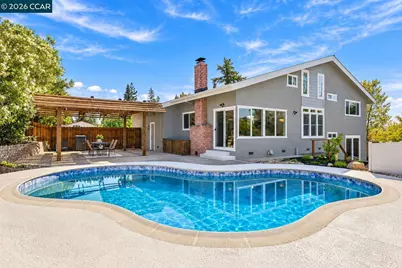 15 Citadel Ct, Pleasant Hill, CA 94523 - Photo 5