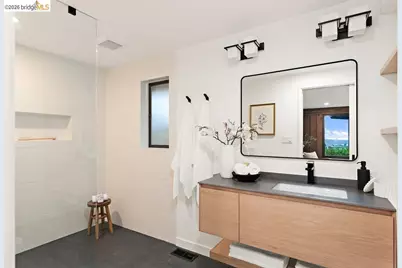 402 Vermont Avenue, Berkeley, CA 94707 - Photo 25