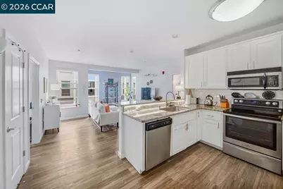 655 12th St #219, Oakland, CA 94607 - Photo 3