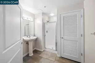 655 12th St, Oakland, CA 94607 - Photo 11