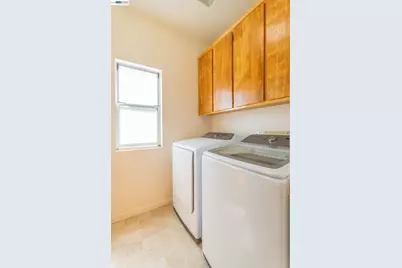 2016 Asilomar Dr, Antioch, CA 94509 - Photo 25