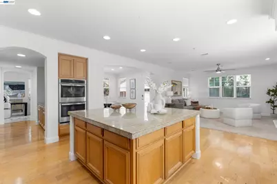 5698 Carnegie Way, Livermore, CA 94550 - Photo 17