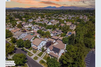 5698 Carnegie Way, Livermore, CA 94550 - Photo 3