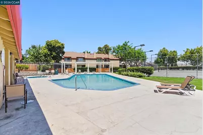 128 Peppermill Ln, Pittsburg, CA 94565 - Photo 33