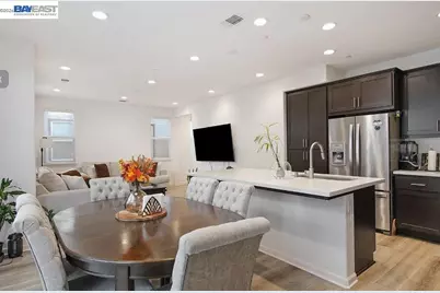 17555 Nightshore Dr, Lathrop, CA 95330 - Photo 5