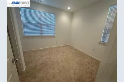 17555 Nightshore Dr, Lathrop, CA 95330 - Photo 33