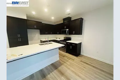17555 Nightshore Dr, Lathrop, CA 95330 - Photo 15
