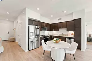 314 Llano de los Robles Ave, San Jose, CA 95136 - Photo 7