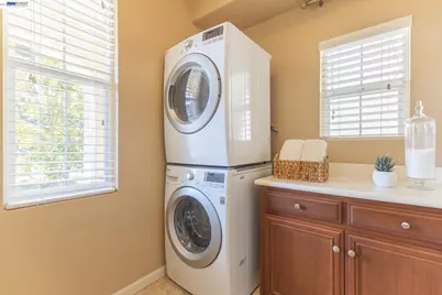 71 Heligan Ln #12, Livermore, CA 94551 - Photo 33