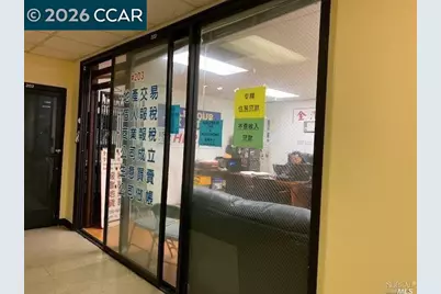 324 10th Street, Unit 203, Oakland, CA 94601 - Photo 3