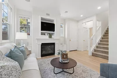 6325 Bray Ct, Dublin, CA 94568 - Photo 7