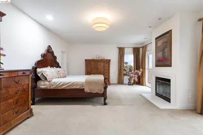 6036 Mazuela Dr, Oakland, CA 94611 - Photo 25