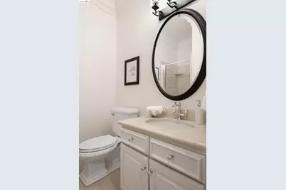 6036 Mazuela Dr, Oakland, CA 94611 - Photo 41