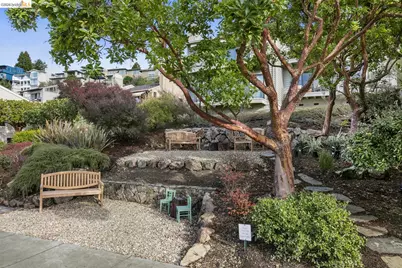 25 Captains Cv, Oakland, CA 94618 - Photo 43