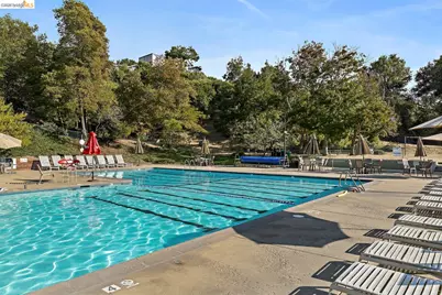 25 Captains Cv, Oakland, CA 94618 - Photo 45