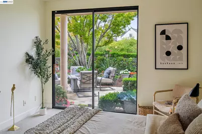 9 Regulus Ct, Alameda, CA 94501 - Photo 29