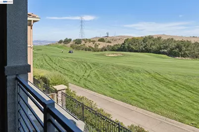 258 Benmore Dr, Hayward, CA 94542 - Photo 27