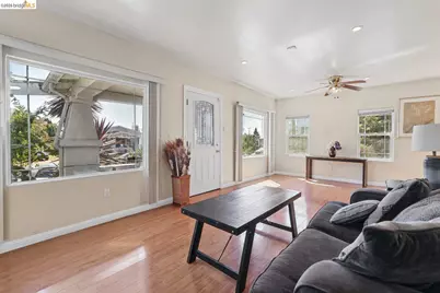 1629 68th Ave, Oakland, CA 94621 - Photo 5