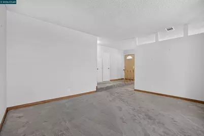 14180 Santiago Rd, San Leandro, CA 94577 - Photo 11