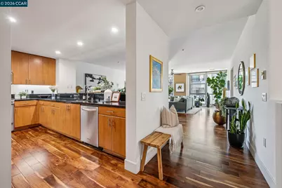 438 Grand Ave #405, Oakland, CA 94612 - Photo 3