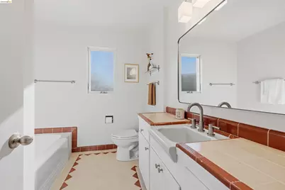 4287 Fair Ave, Oakland, CA 94619 - Photo 21
