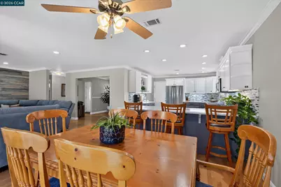 1812 Elkwood Dr, Concord, CA 94519 - Photo 15