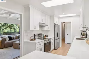 3410 St Marys Rd, Lafayette, CA 94549 - Photo 11